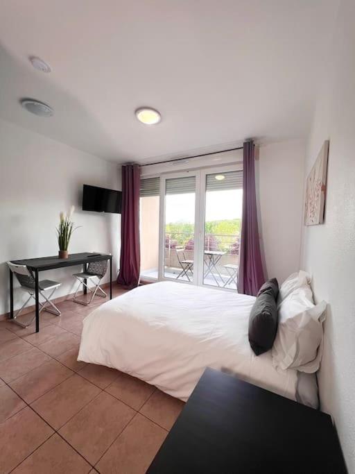 B210 Appartement Disneyland Paris Parking Et Wifi Montévrain Buitenkant foto