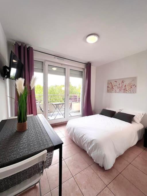 B210 Appartement Disneyland Paris Parking Et Wifi Montévrain Buitenkant foto