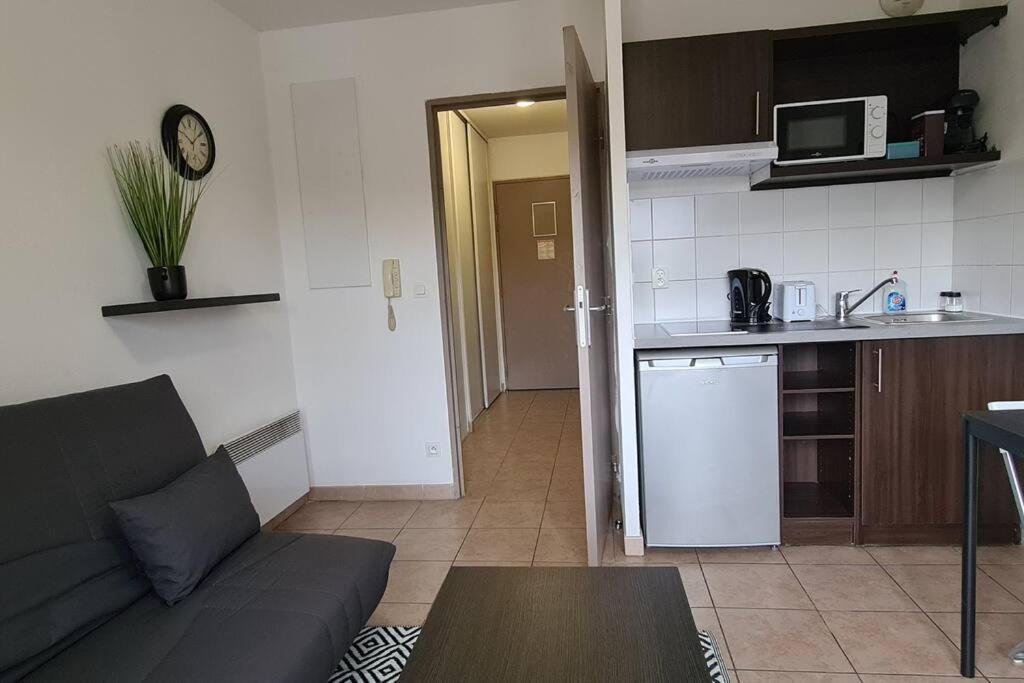 B210 Appartement Disneyland Paris Parking Et Wifi Montévrain Buitenkant foto
