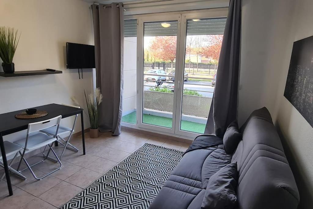 B210 Appartement Disneyland Paris Parking Et Wifi Montévrain Buitenkant foto